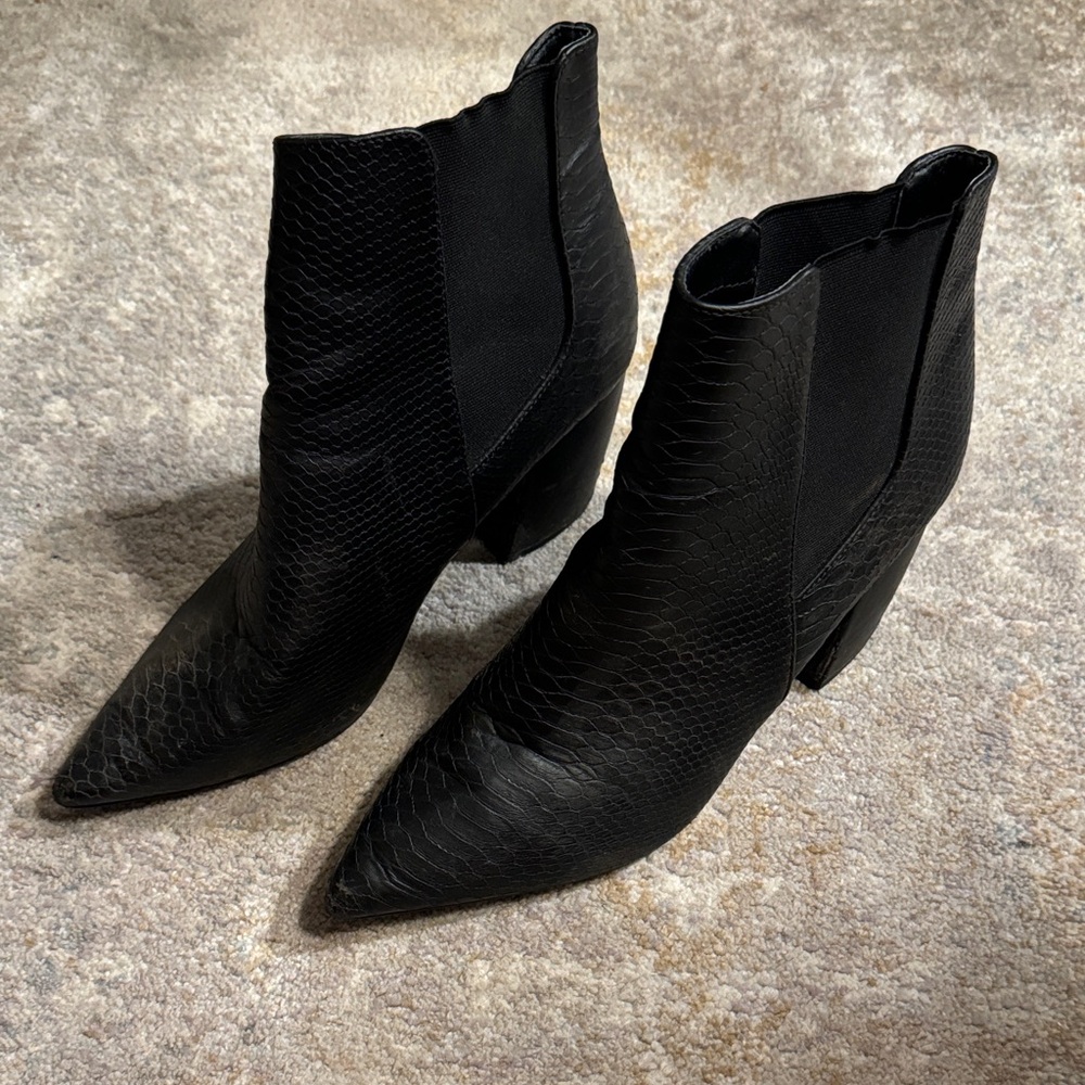 Kittenish Booties